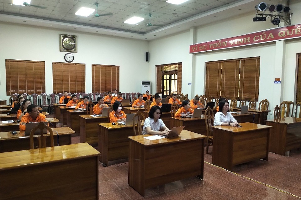 73 công nhân tham gia thi nâng bậc đợt 1 năm 2023